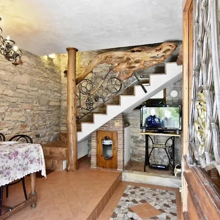 Tolle In Mit Terrasse Und Neben Dem Appartamento *
